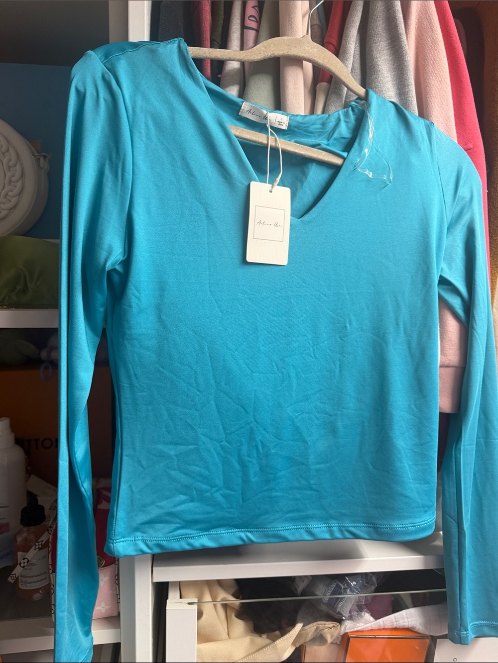 Active USA Teal V-Neck Long Sleeve Top